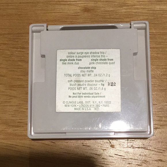 Clinique NEVER USED Pallette - Picture 3 of 3